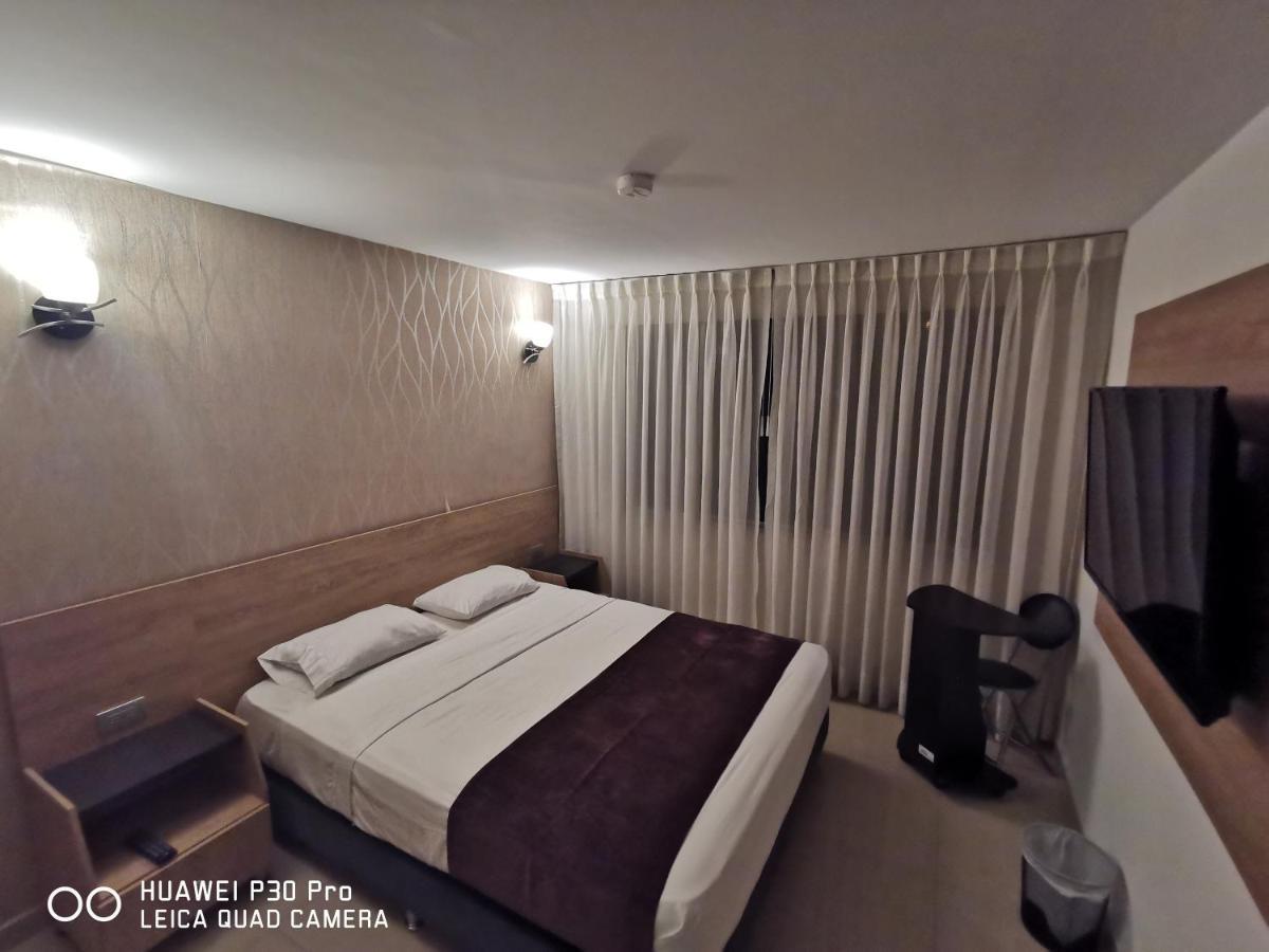 Hotel Lindsay Manizales Extérieur photo